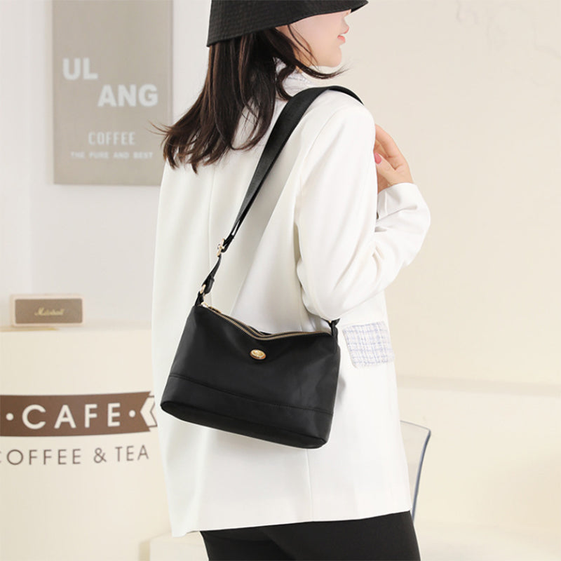 Gorgeous Nylon Shoulder Bag