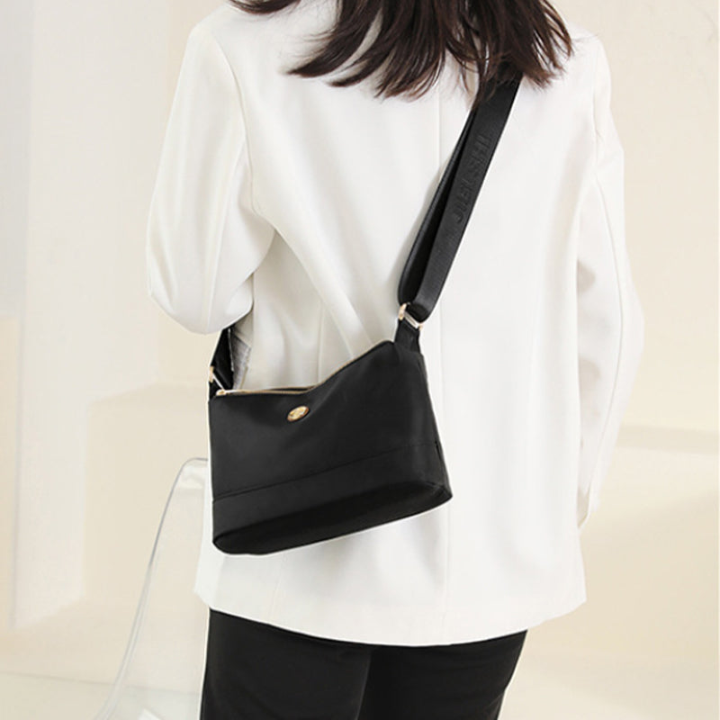 Gorgeous Nylon Shoulder Bag