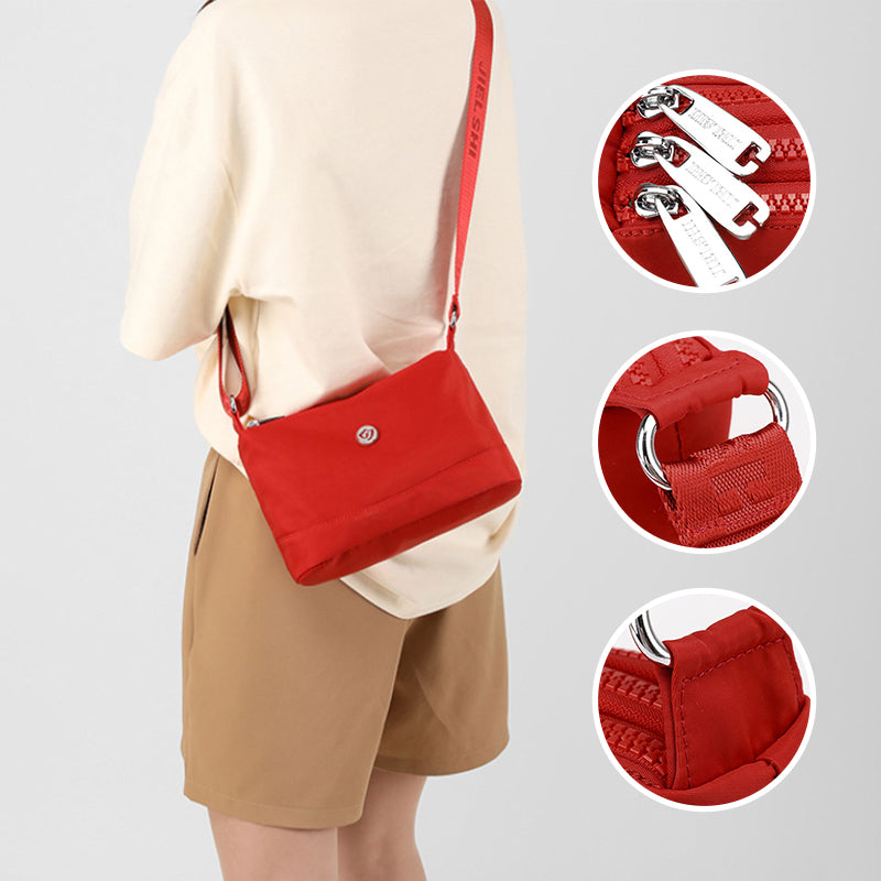 Gorgeous Nylon Shoulder Bag